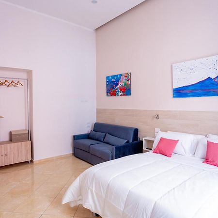 Leone Suites Toledo Naples Exterior photo