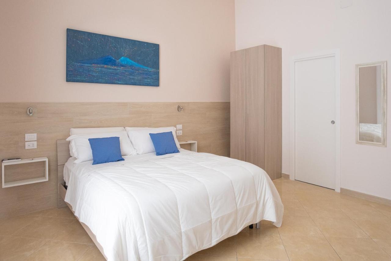 Leone Suites Toledo Naples Exterior photo