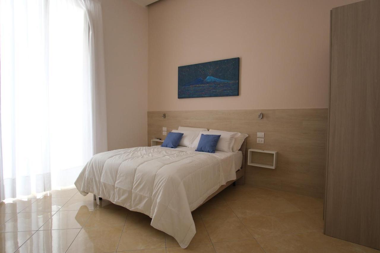 Leone Suites Toledo Naples Exterior photo